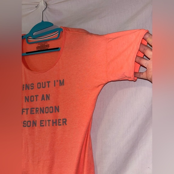 Victoria's Secret Coral Graphic Tee - Picture 7 of 9